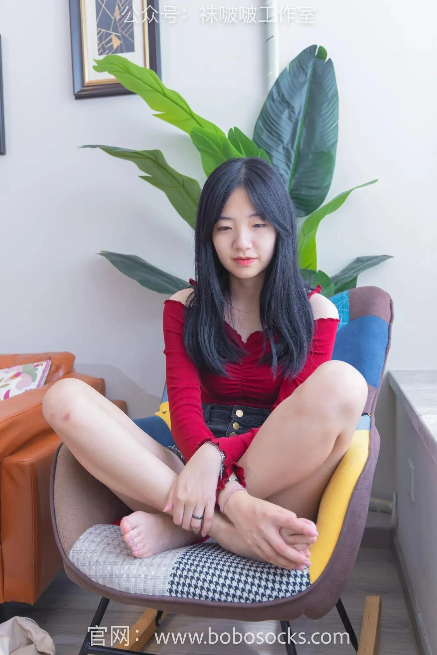 [BoBoSocks袜啵啵]NO.120 小甜豆-高跟长靴、白棉袜、裸足 [170P]插图1